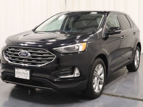 Used 2022 Ford Edge Titanium AWD/4WD image 7