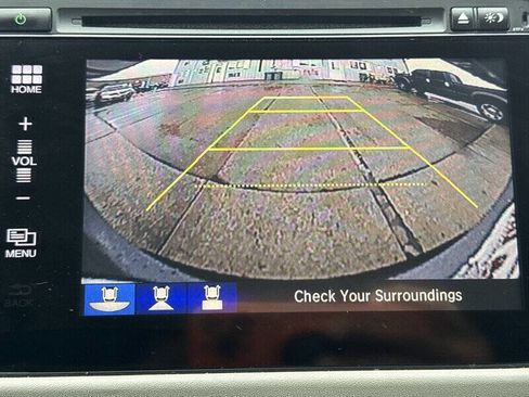 Used 2017 Honda HR-V EX image 29
