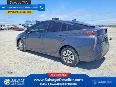 Used 2016 Toyota Prius Two FWD image 3