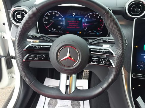 Certified 2025 Mercedes-Benz GLC 300 4MATIC image 15