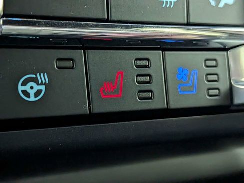 Used 2025 Ford F150 Raptor AWD/4WD image 23