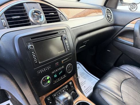 Used 2011 Buick Enclave CXL w/ Trailering Provision Package image 18