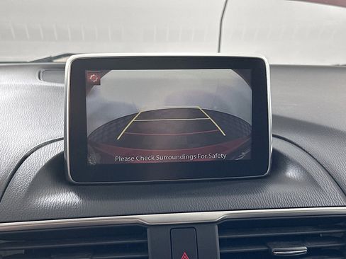 Used 2016 MAZDA MAZDA3 i Grand Touring FWD image 22