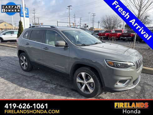 Used 2020 Jeep Cherokee Limited image 9