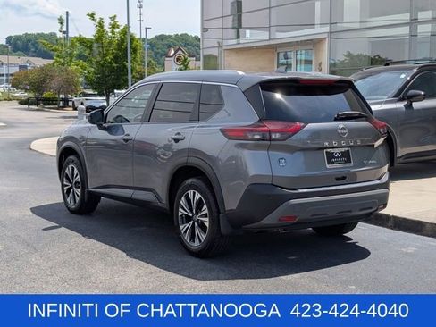 Used 2023 Nissan Rogue SV w/ SV Premium B Package AWD/4WD image 3