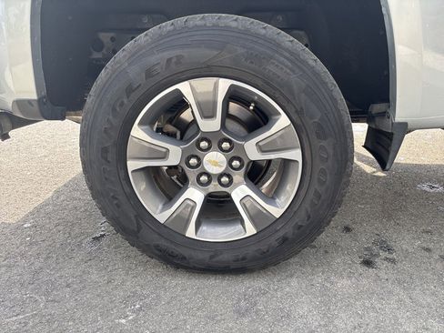 Used 2016 Chevrolet Colorado Z71 image 14