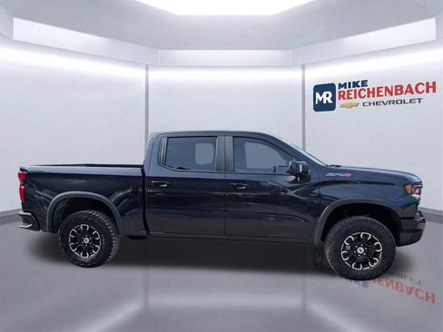 Used 2023 Chevrolet Silverado 1500 ZR2 AWD/4WD image 3
