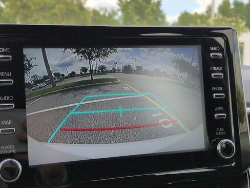 Used 2019 Toyota Corolla SE FWD image 19