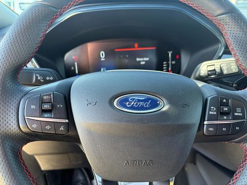 Certified 2024 Ford Escape ST-Line FWD image 32