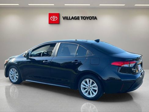 Certified 2024 Toyota Corolla LE w/ LE Convenience Package FWD image 3