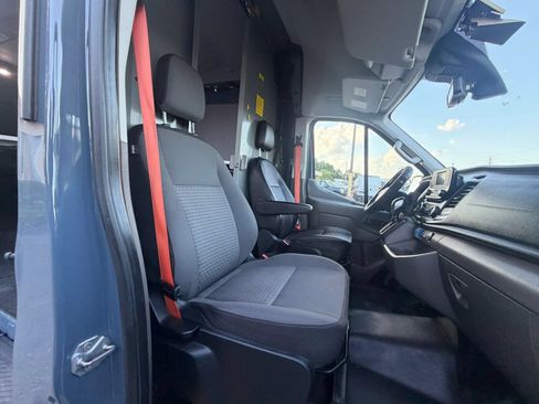 Used 2020 Ford Transit 250 148 High Roof Extended RWD image 18