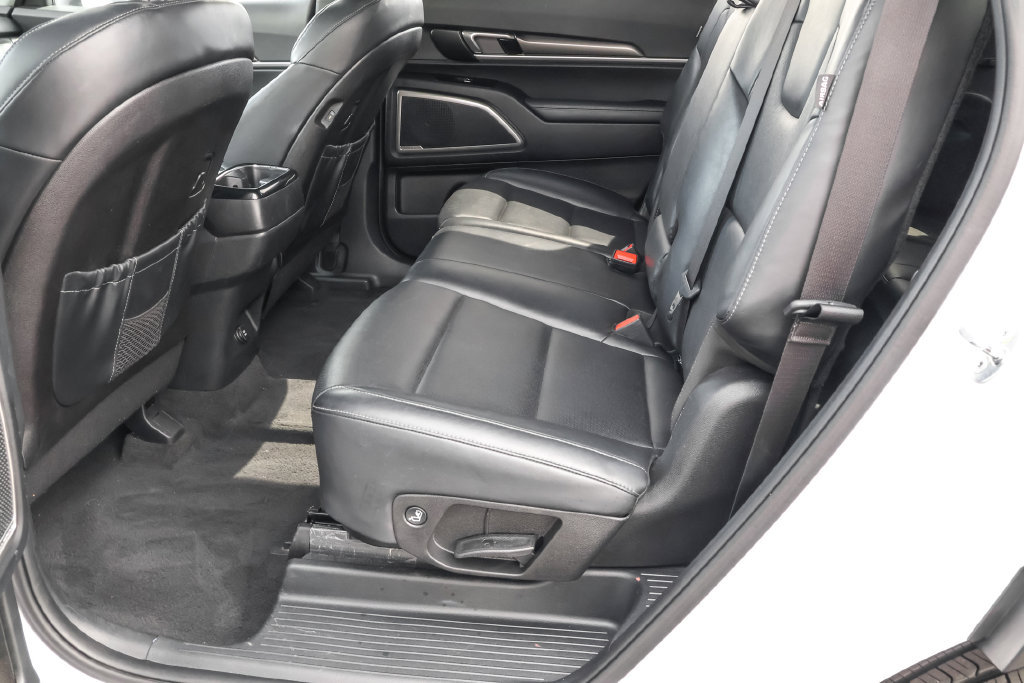 Used 2023 Kia Telluride LX AWD/4WD image 28
