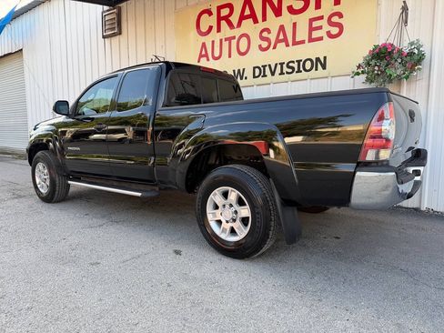 Used 2012 Toyota Tacoma PreRunner w/ SR5 Pkg RWD image 44