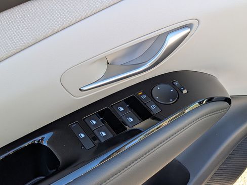 New 2026 Hyundai Tucson Limited w/ Tow & Go Package image 16