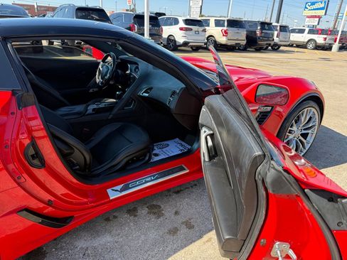 Used 2016 Chevrolet Corvette Z06 w/ 2LZ Preferred Equipment Group image 13