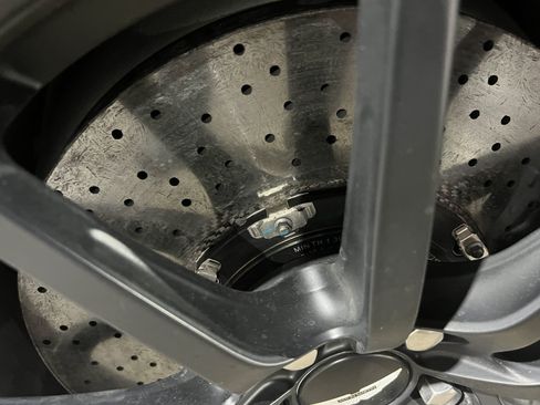 Used 2015 Aston Martin V12 Vantage S RWD image 33