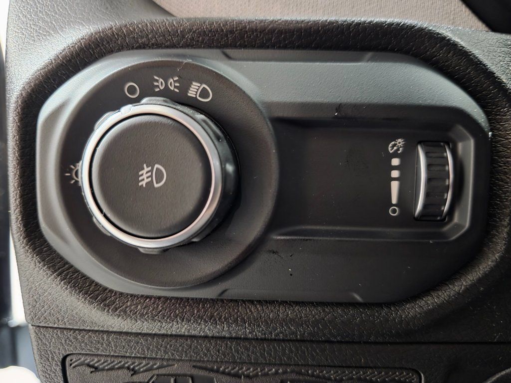 New 2026 Jeep Wrangler Sport AWD/4WD image 32