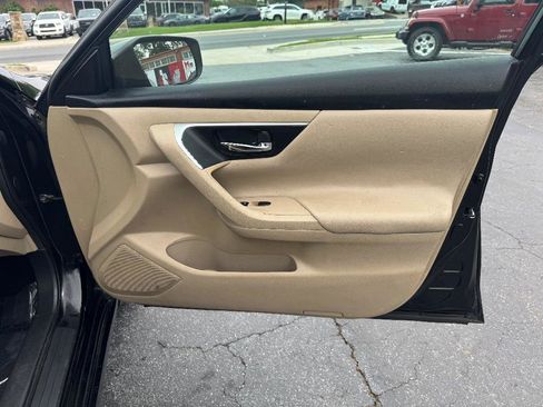 Used 2016 Nissan Altima 2.5 S w/ Power Driver Seat Package image 21