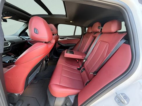 Used 2022 BMW X4 xDrive30i w/ M Sport Package 2 AWD/4WD image 22