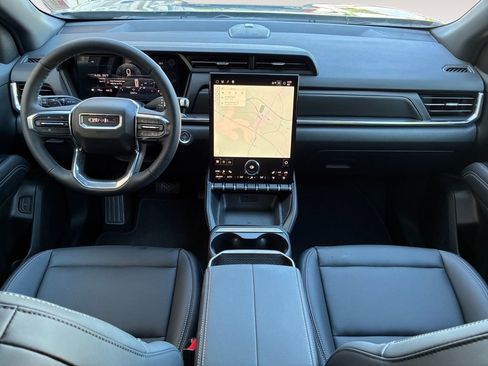 Used 2026 GMC Terrain Elevation w/ Elevation Premium Package AWD/4WD image 10