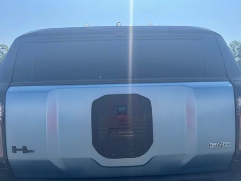 Used 2024 GMC Hummer EV 3X w/ Omega Edition AWD/4WD image 5