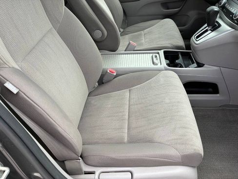 Used 2014 Honda CR-V LX image 37