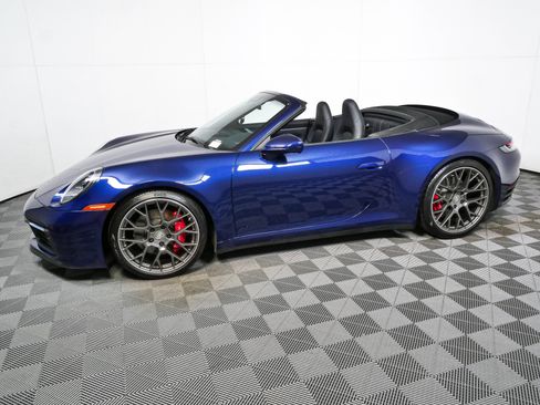 Certified 2020 Porsche 911 Carrera 4S w/ Sport Package AWD/4WD image 37