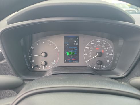 Used 2025 Toyota Corolla LE FWD image 23