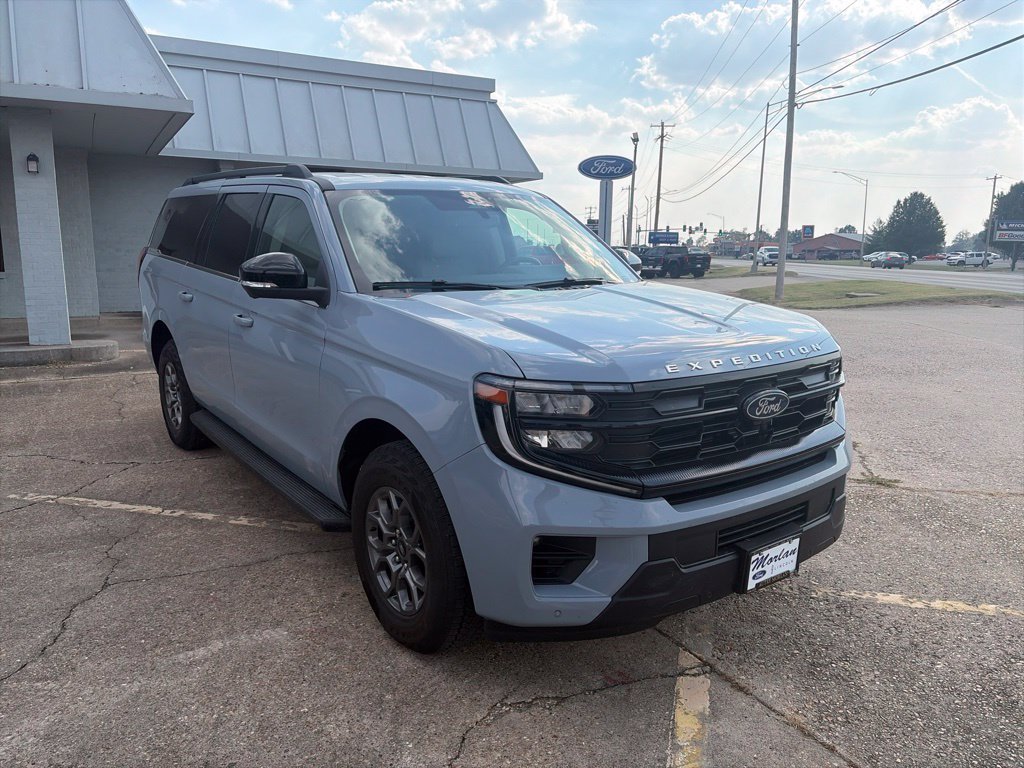 Used 2026 Ford Expedition Max Active AWD/4WD image 8