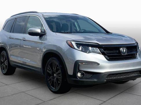 Used 2021 Honda Pilot Special Edition image 3