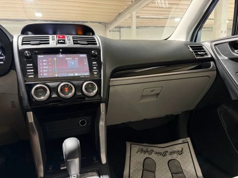 Used 2017 Subaru Forester 2.5i Limited AWD/4WD image 15