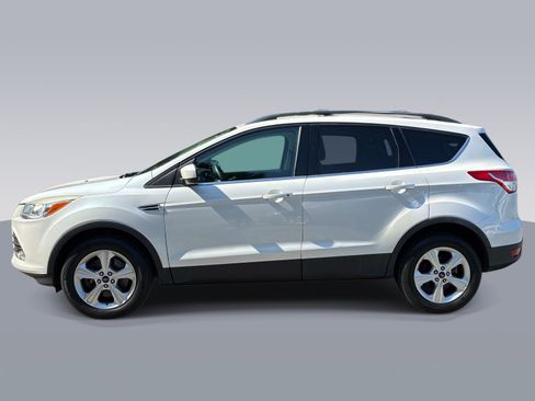Used 2014 Ford Escape SE w/ Equipment Group 201A AWD/4WD image 4