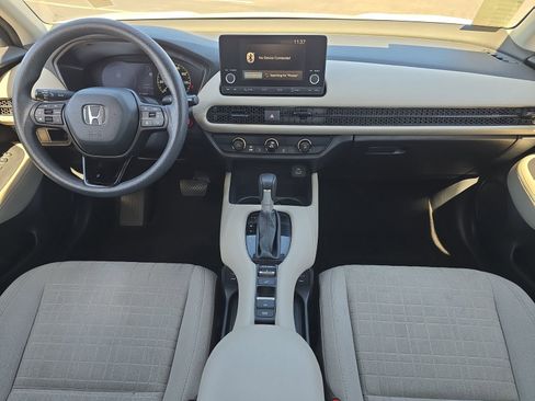Certified 2024 Honda HR-V LX image 9