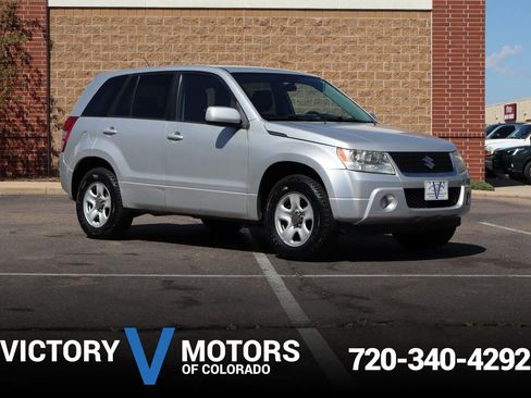 Used 2010 Suzuki Grand Vitara Premium image 1
