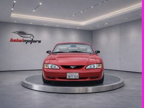 Used 1997 Ford Mustang GT RWD image 2