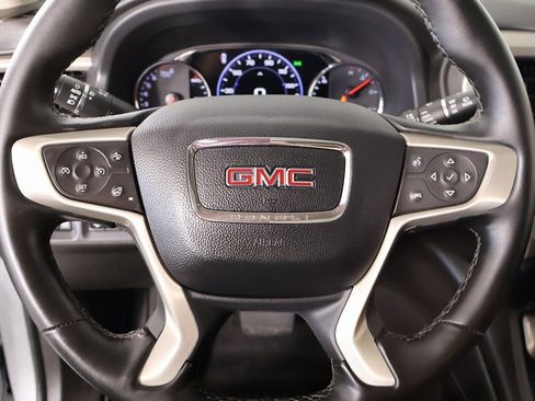Used 2023 GMC Acadia Denali w/ Denali Ultimate Package image 3