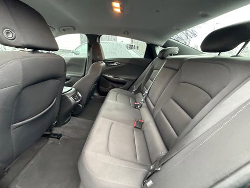 Used 2020 Chevrolet Malibu LT FWD image 15