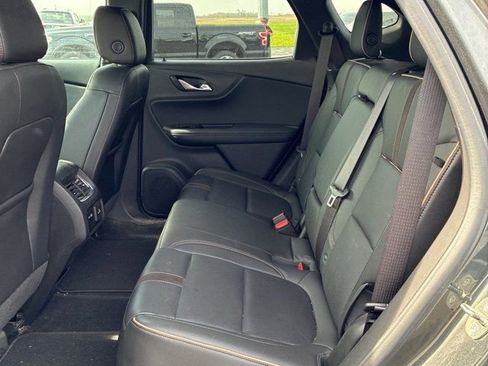 Used 2019 Chevrolet Blazer Premier w/ Sun and Wheels Package AWD/4WD image 12
