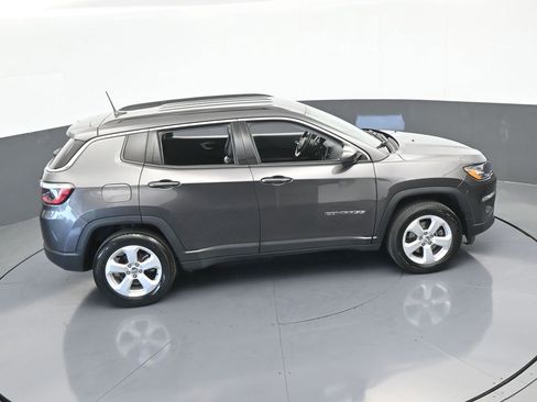 Used 2021 Jeep Compass Latitude w/ Driver Assistance Group image 49