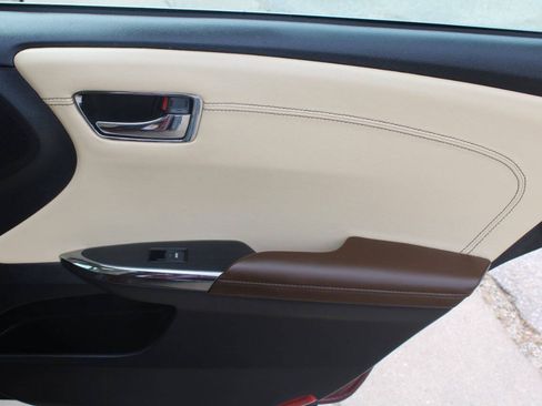 Used 2014 Toyota Avalon Limited FWD image 9