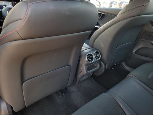 Used 2025 Mercedes-Benz GLC 43 AMG 4MATIC image 31