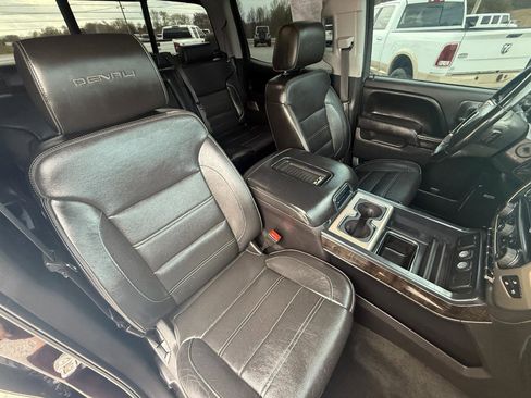 Used 2016 GMC Sierra 1500 Denali AWD/4WD image 5