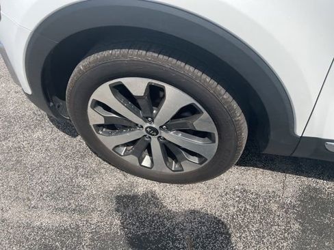 Used 2020 Kia Telluride S AWD/4WD image 13