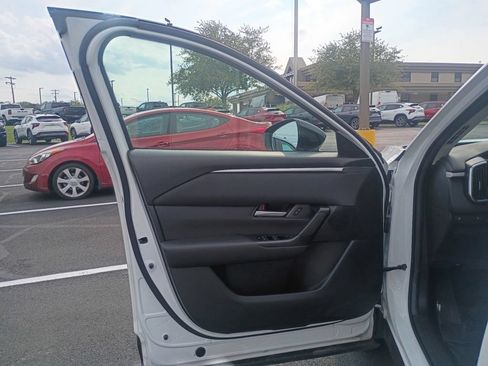 Used 2024 MAZDA CX-50 AWD 2.5 S w/ Cargo Package image 26