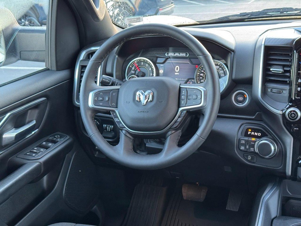 Used 2025 RAM 1500 Big Horn AWD/4WD image 14