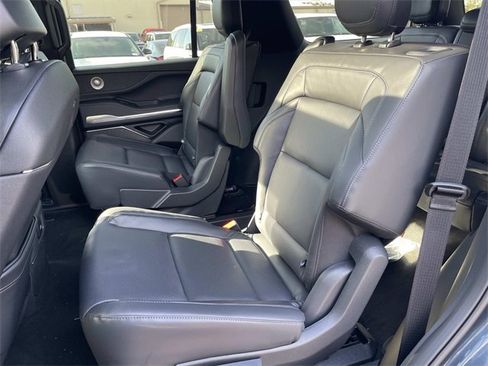 New 2025 Lincoln Navigator Reserve w/ Jet Appearance Package image 18