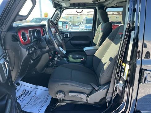 Used 2021 Jeep Gladiator Rubicon image 12
