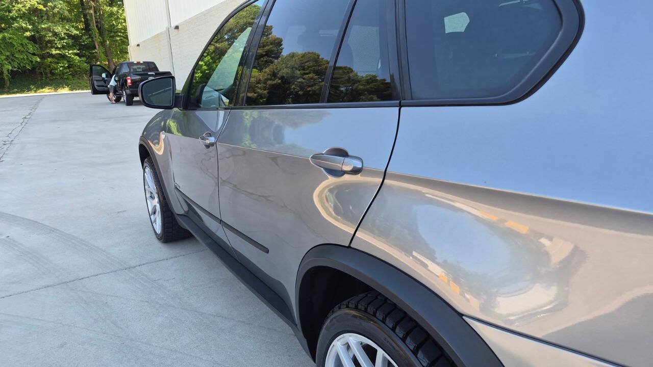 Used 2011 BMW X5 xDrive35i AWD/4WD image 18