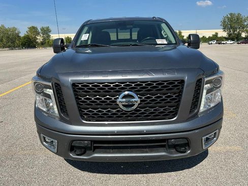 Used 2019 Nissan Titan PRO-4X w/ Pro-4x Utility Package image 9