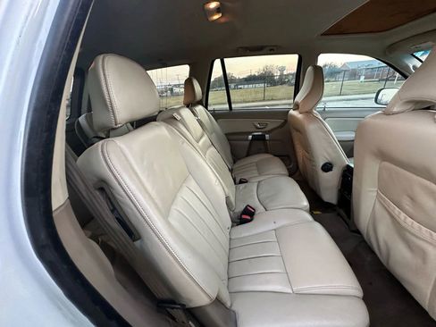 Used 2013 Volvo XC90 3.2 image 24